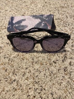 Women's Purple Acetate Sunglasses with Rounded Frame